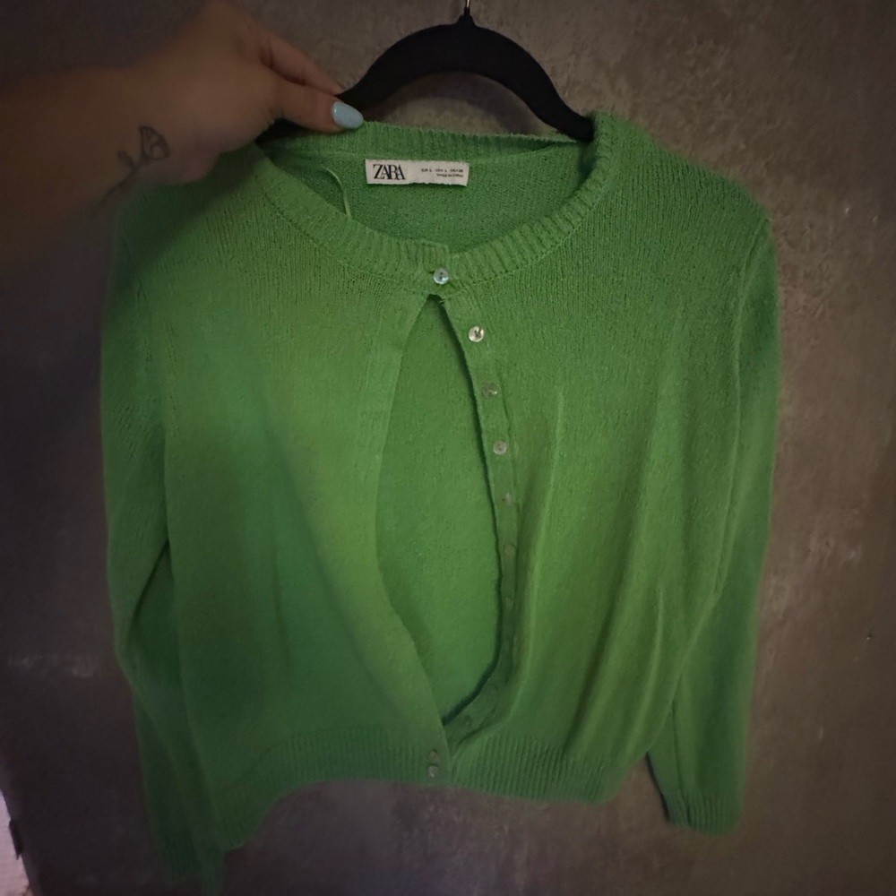 Zara Bright Green Crewneck Button Cardigan
